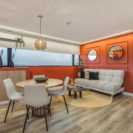 Apartamentos Go Living & Suites By Housy Host Medellín Exterior foto