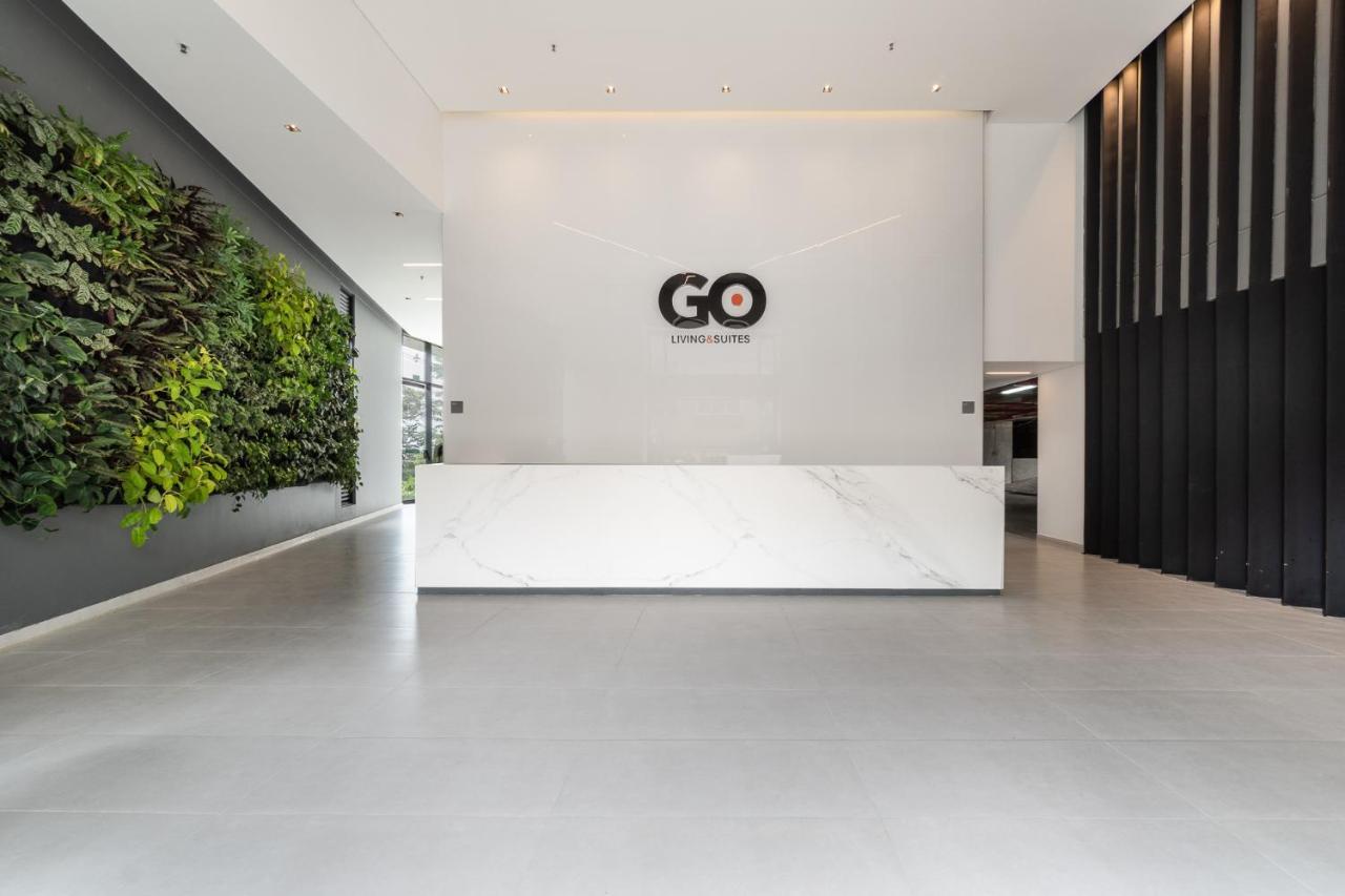 Apartamentos Go Living & Suites By Housy Host Medellín Exterior foto