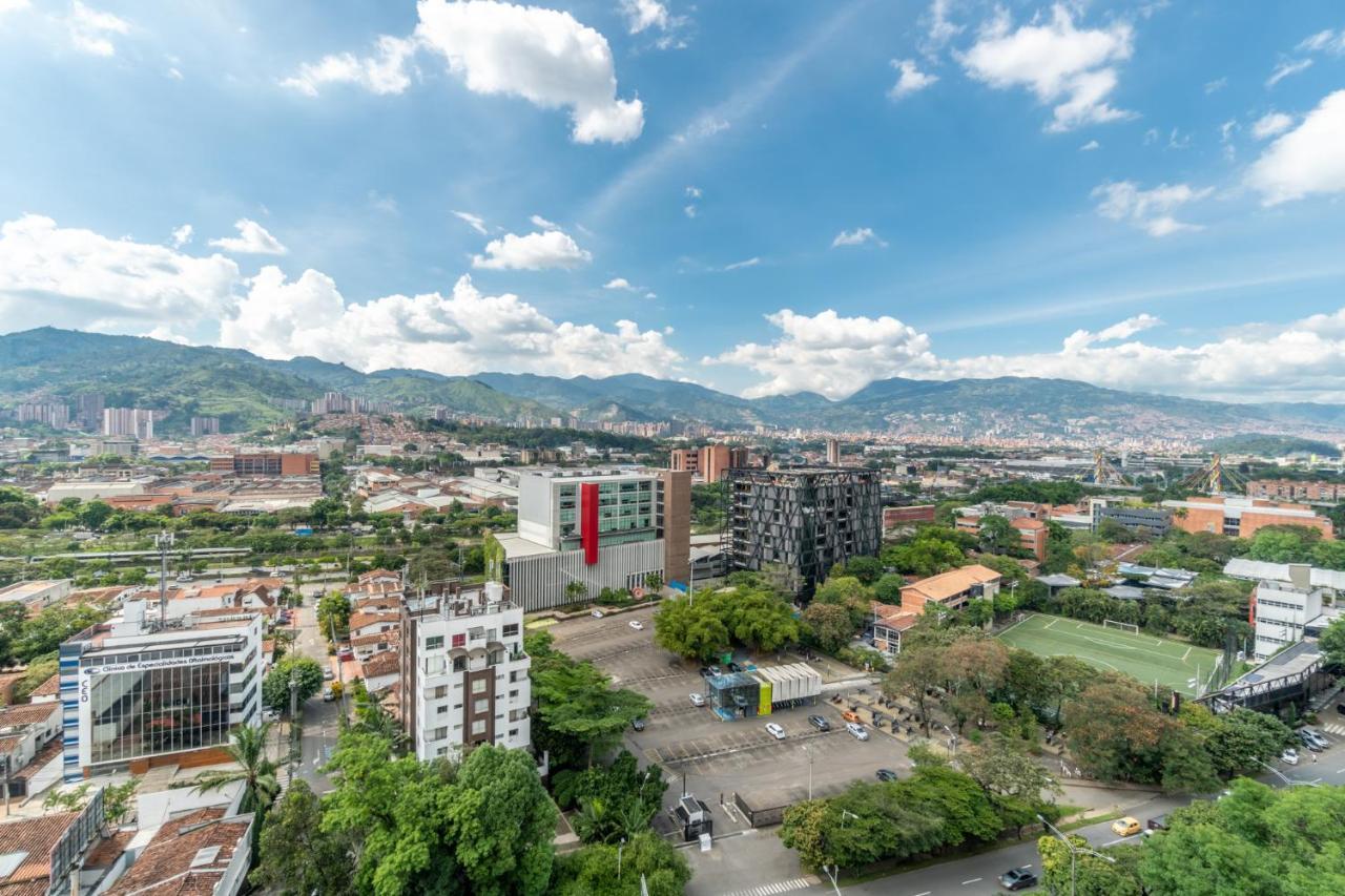 Apartamentos Go Living & Suites By Housy Host Medellín Exterior foto