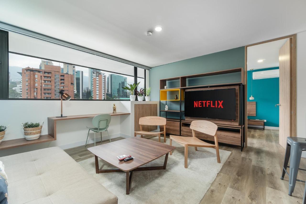 Apartamentos Go Living & Suites By Housy Host Medellín Exterior foto