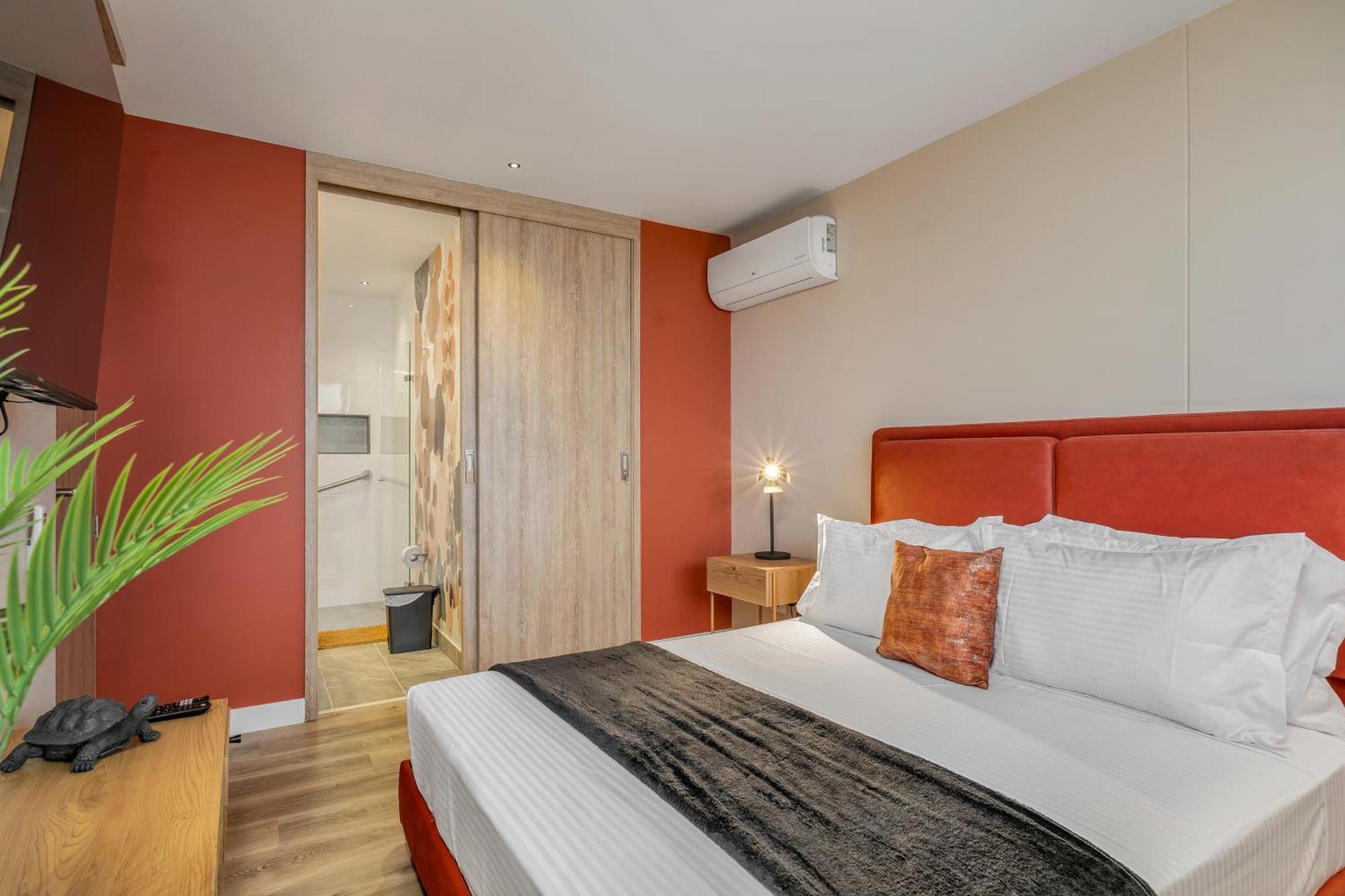Apartamentos Go Living & Suites By Housy Host Medellín Exterior foto